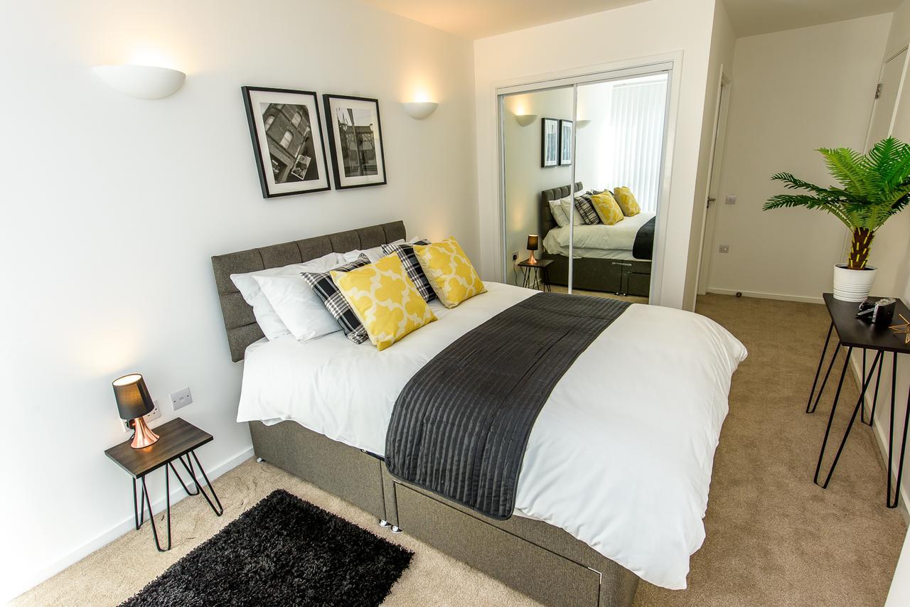 Approved Serviced Apartments Skyline Manchester Exterior photo