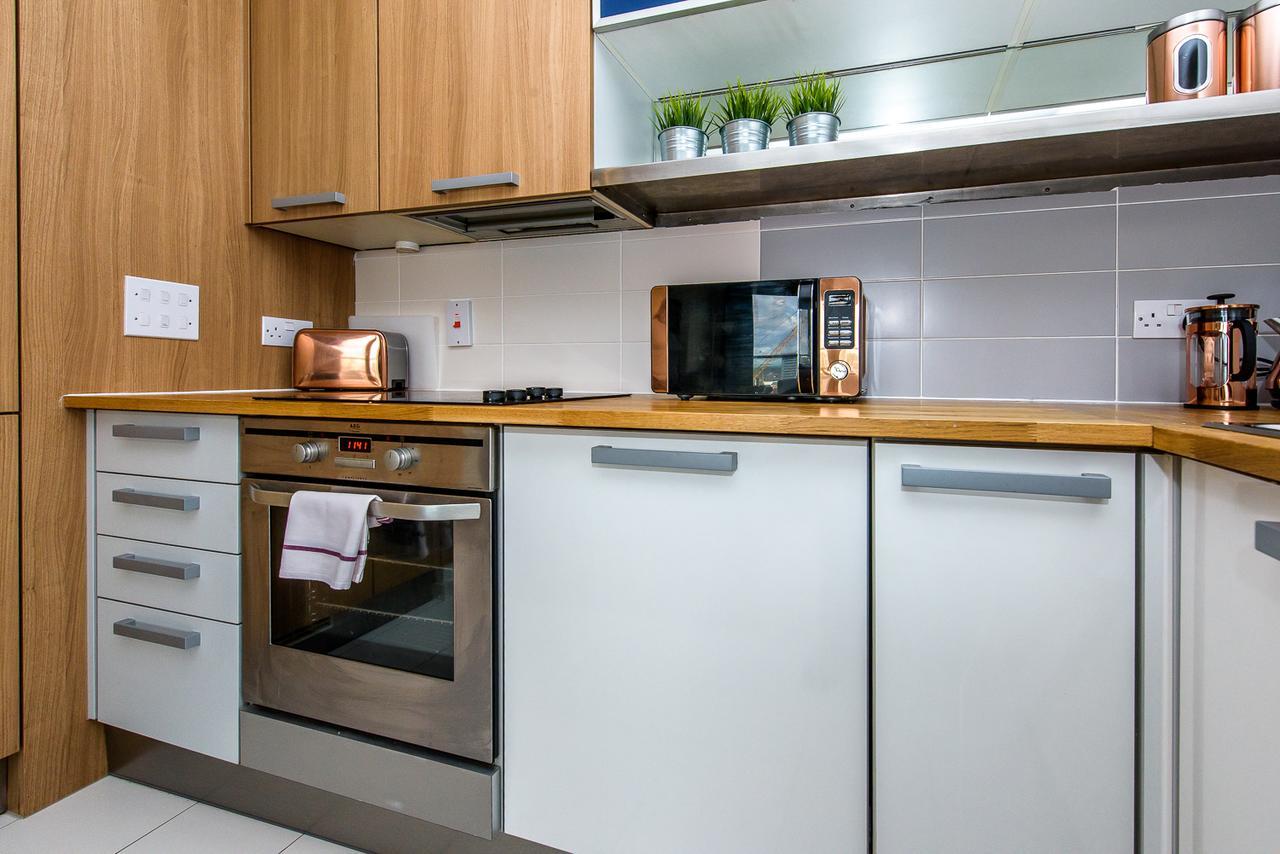 Approved Serviced Apartments Skyline Manchester Exterior photo